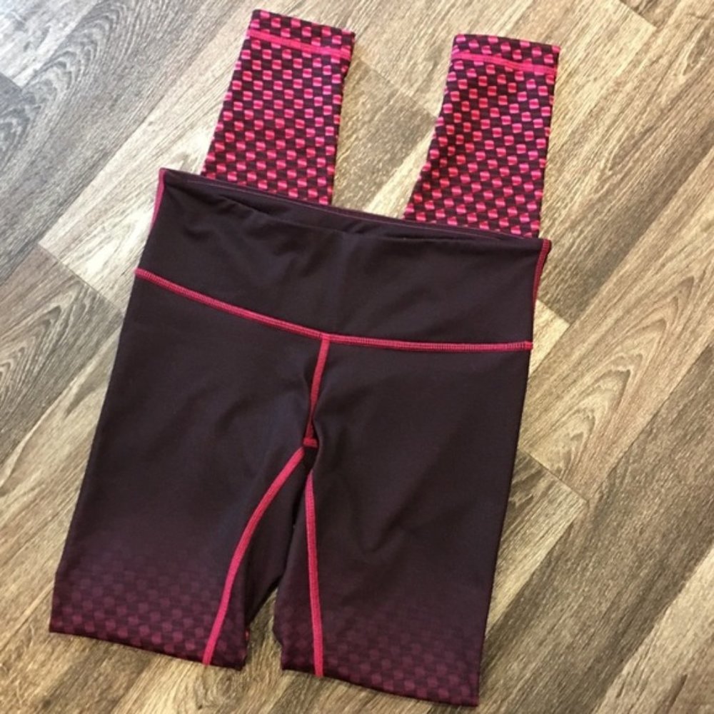Lululemon Ombre Purple to Pink Print Leggings